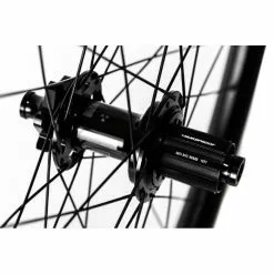 Nukeproof Horizon V2 Rear Wheel 102t -Hjuldele Butik Nukeproof Horizon V2 Rear Wheel 102t Back Wheels Black 27 5 NUKHORV2275142HG