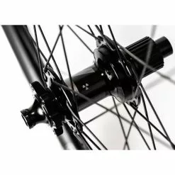Nukeproof Horizon V2 Rear Wheel 102t -Hjuldele Butik Nukeproof Horizon V2 Rear Wheel 102t Back Wheels Black 27 5 NUKHORV2275148MS 2