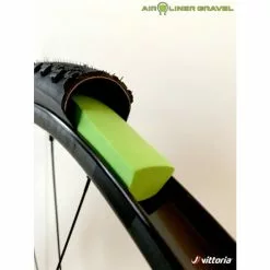 Vittoria Air Liner Gravel Tubeless Insert 18 Vittoria Air Liner Gravel Tubeless Insert -Hjuldele Butik Vittoria Air Liner Gravel Tubeless Insert Tyre Spares Green 1AA00019 7